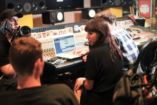 🎯 How to Build a Micro-Catalog That Attracts Music Supervisors